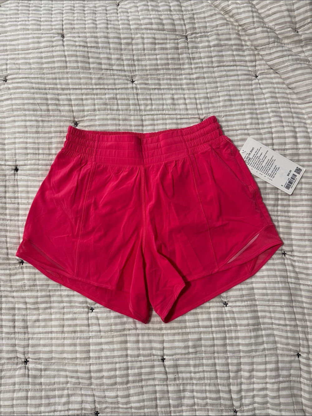 Lululemon Hotty Hot HR 4” Lipgloss